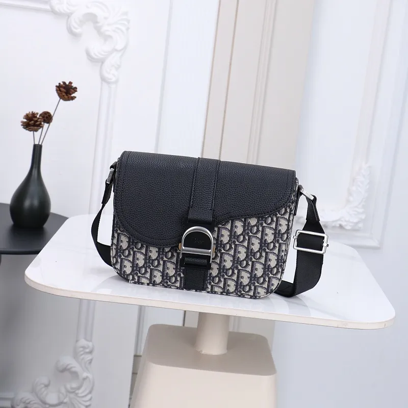 All Categories Official Website "Brand Women's Bags" Women's Bags 💙 DIOR 2026 New DIOR Crossbody Bag