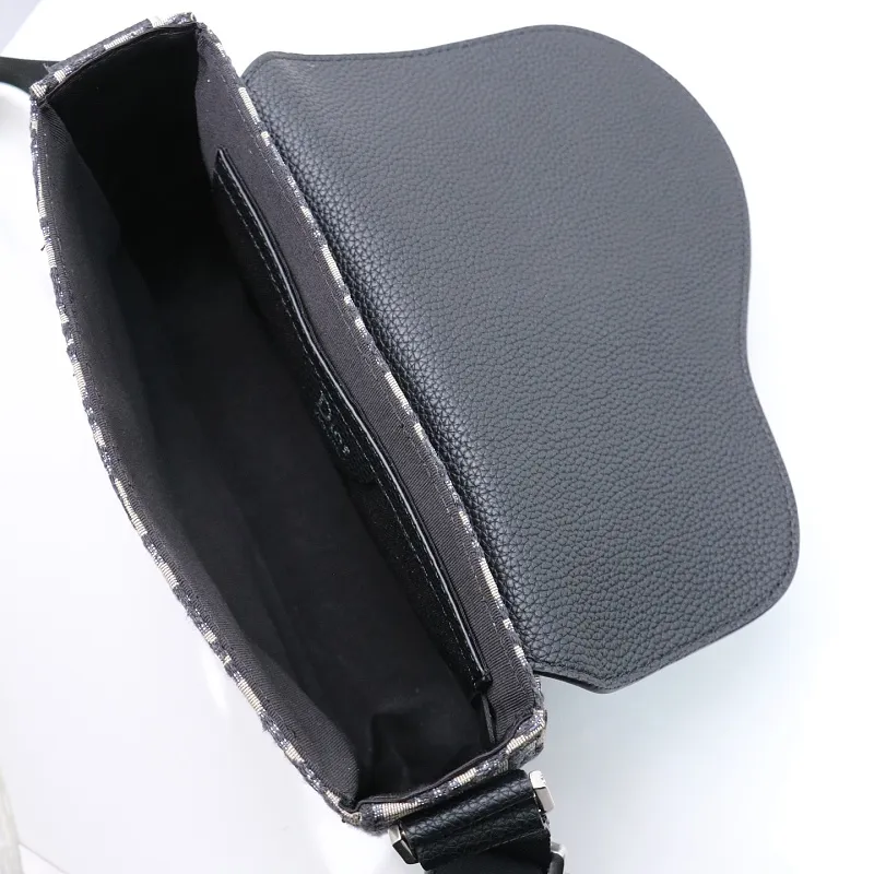 All Categories Official Website "Brand Women's Bags" Women's Bags 💙 DIOR 2026 New DIOR Crossbody Bag