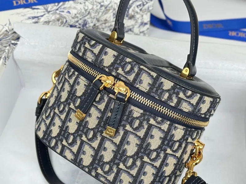 All Categories Official Website "Brand Women's Bags" Women's Bags 💙 DIOR 2025 New DIOR Crossbody Bag