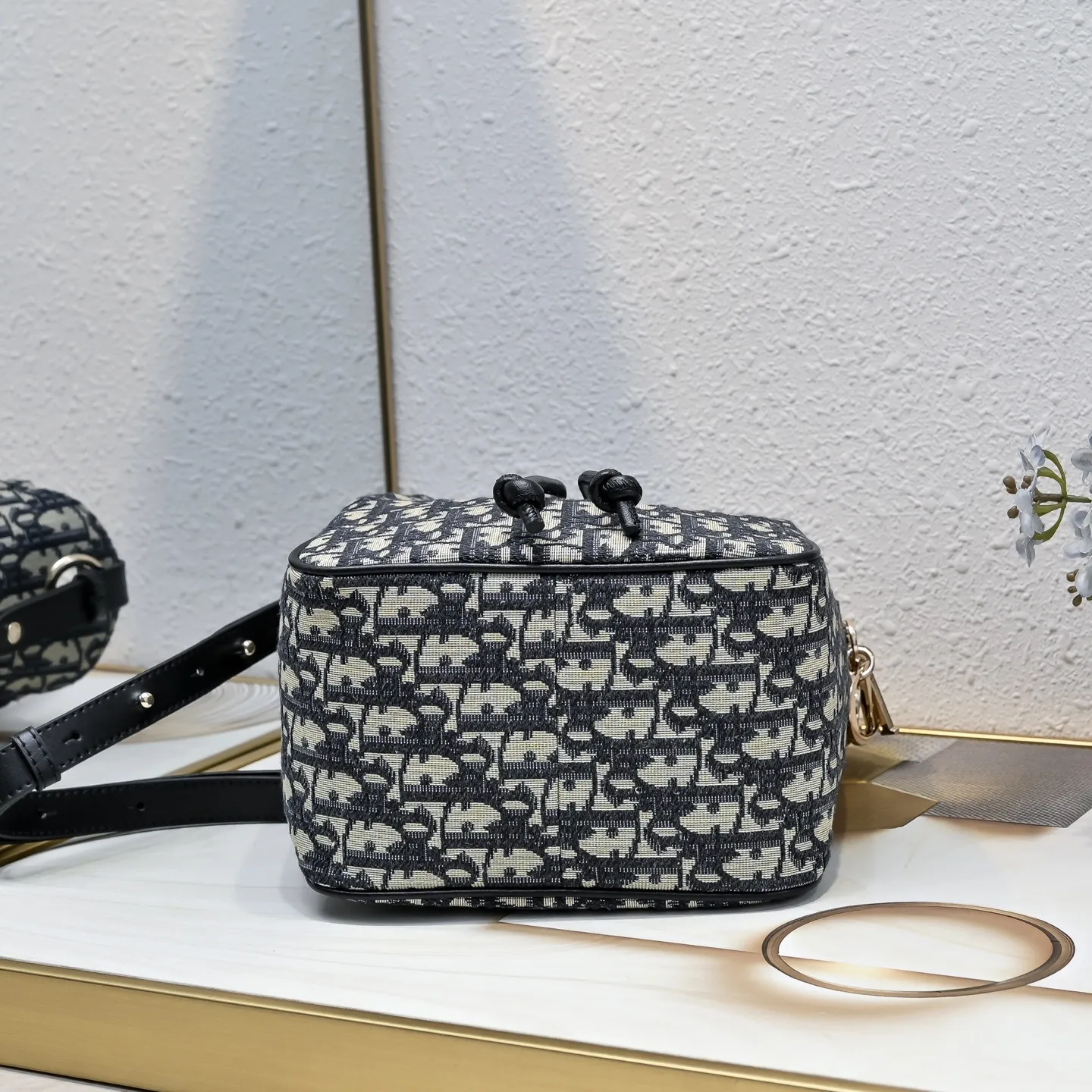 All Categories Official Website "Brand Women's Bags" Women's Bags 💙 DIOR 2025 New DIOR Crossbody Bag