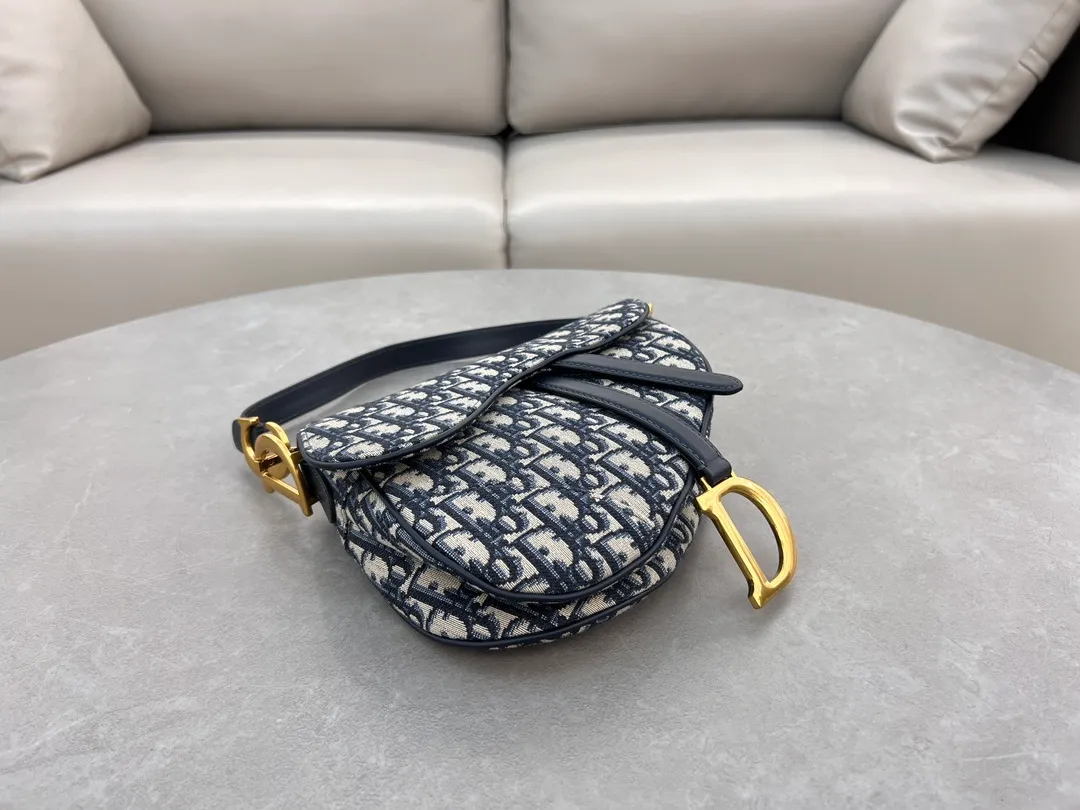 All Categories Official Website "Brand Women's Bags" Women's Bags 💙 DIOR 2026 New DIOR Crossbody Bag