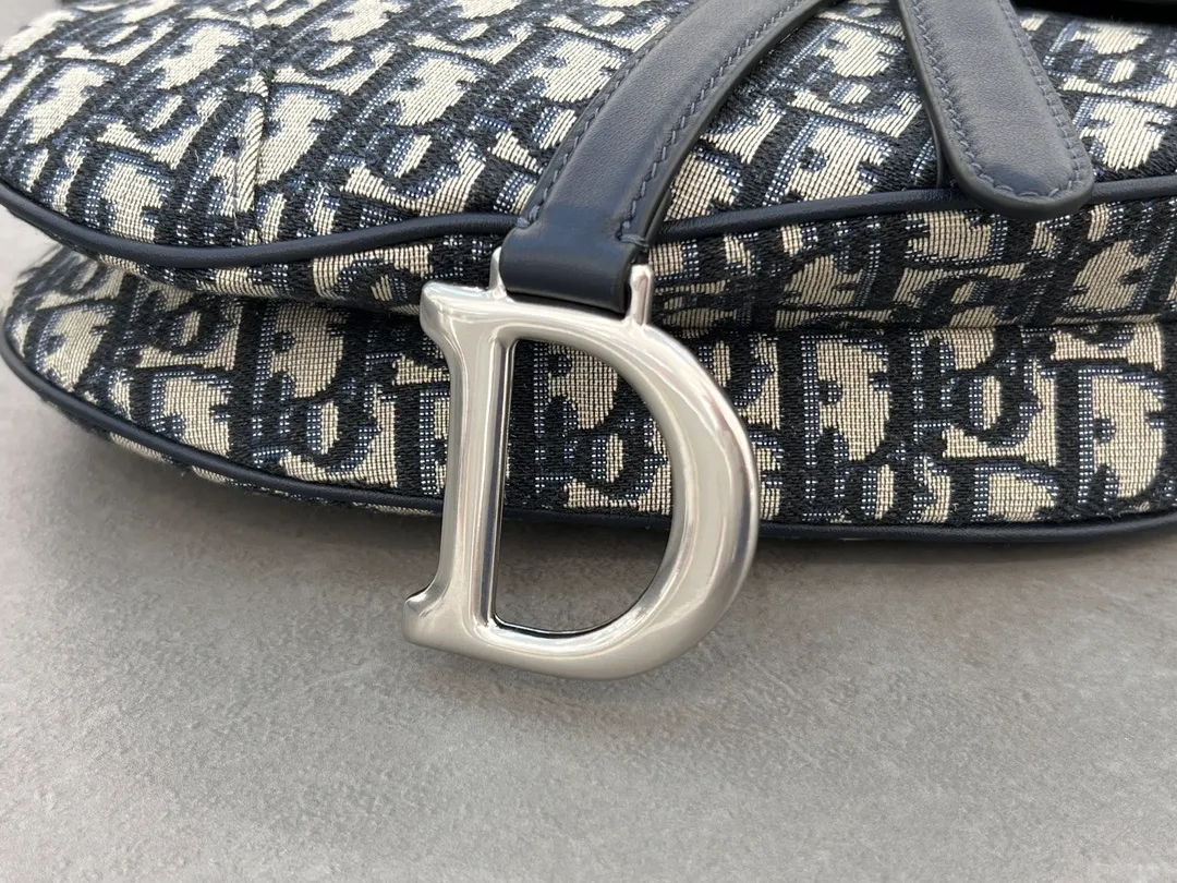 All Categories Official Website "Brand Women's Bags" Women's Bags 💙 DIOR 2026 New DIOR Crossbody Bag