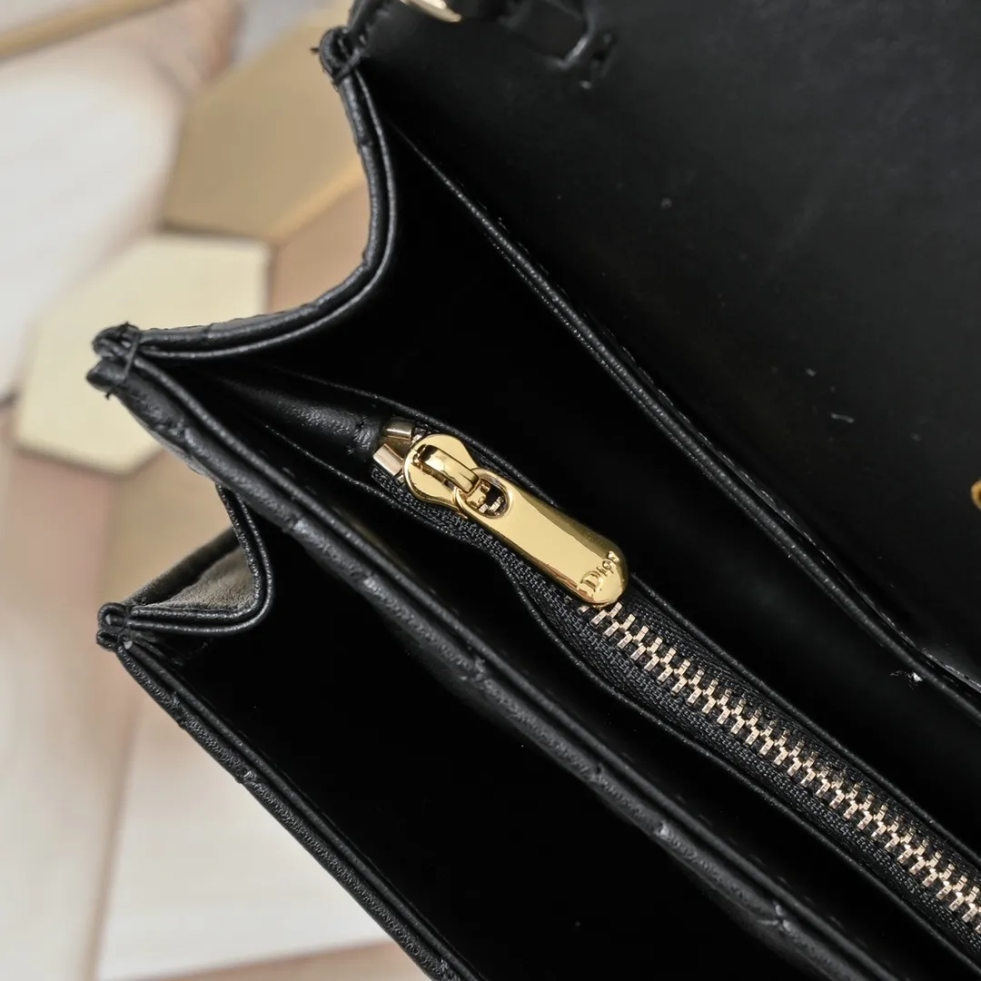 All Categories Official Website "Brand Women's Bags" Women's Bags 💙 DIOR 2025 New DIOR Crossbody Bag