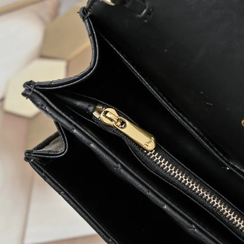 All Categories Official Website "Brand Women's Bags" Women's Bags 💙 DIOR 2025 New DIOR Crossbody Bag