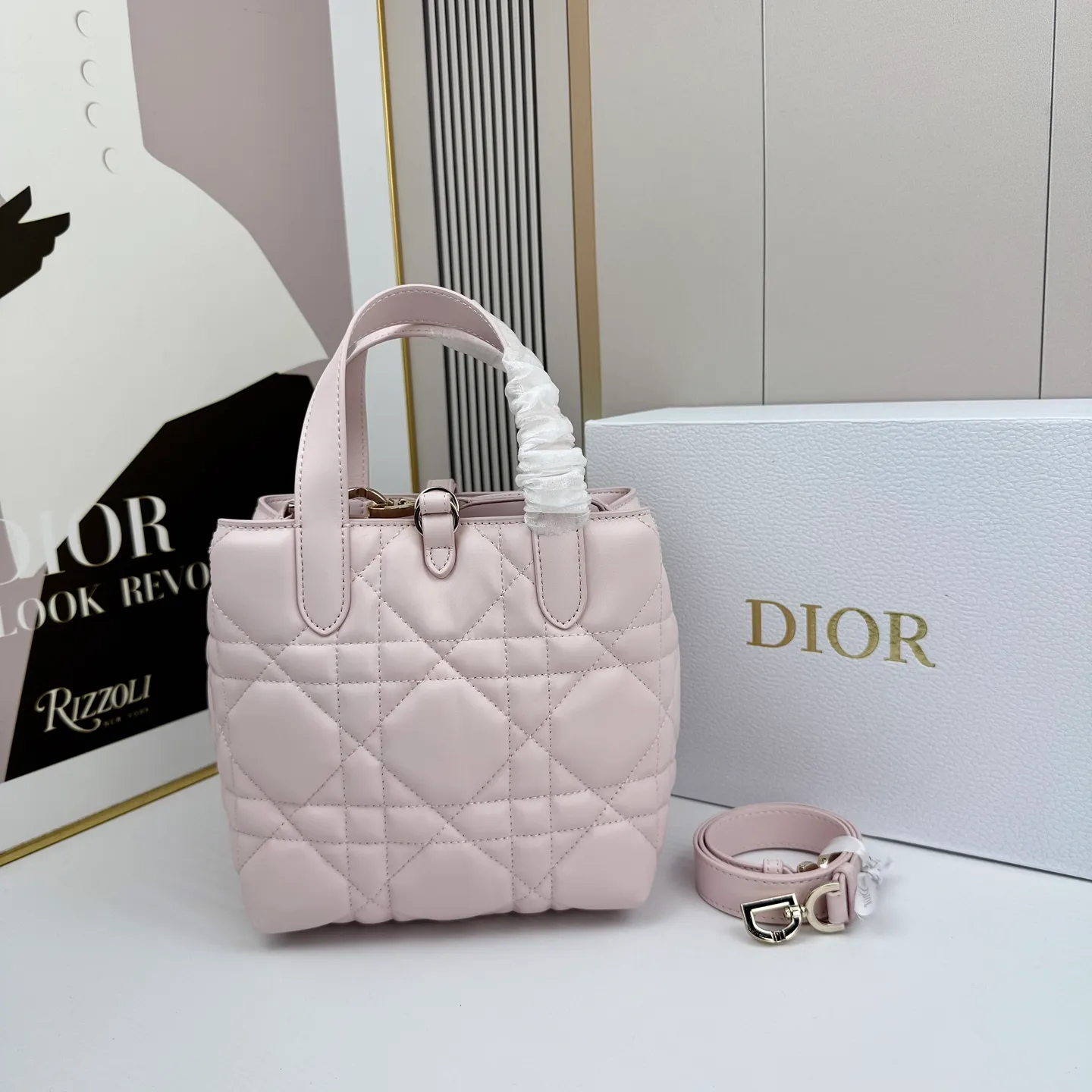 All Categories Official Website "Brand Women's Bags" Women's Bags 💙 DIOR 2026 New DIOR Handbags