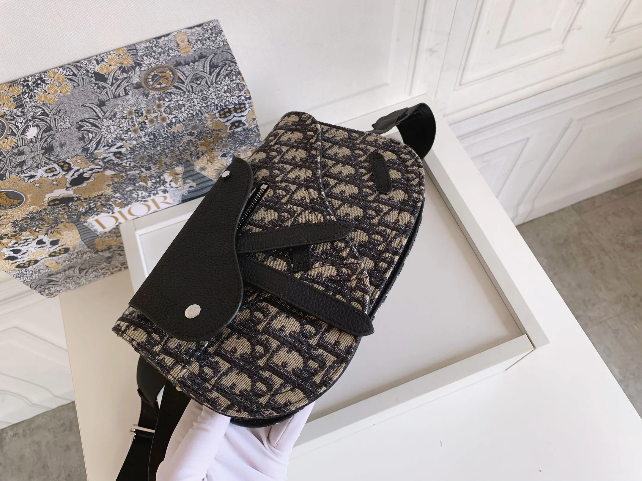 All Categories Official Website "Brand Women's Bags" Women's Bags 💙 DIOR 2026 New DIOR Crossbody Bag