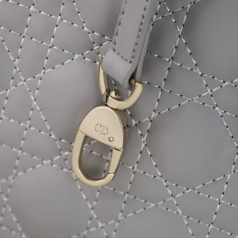 All Categories Official Website "Brand Women's Bags" Women's Bags 💙 DIOR 2026 New DIOR Crossbody Bag