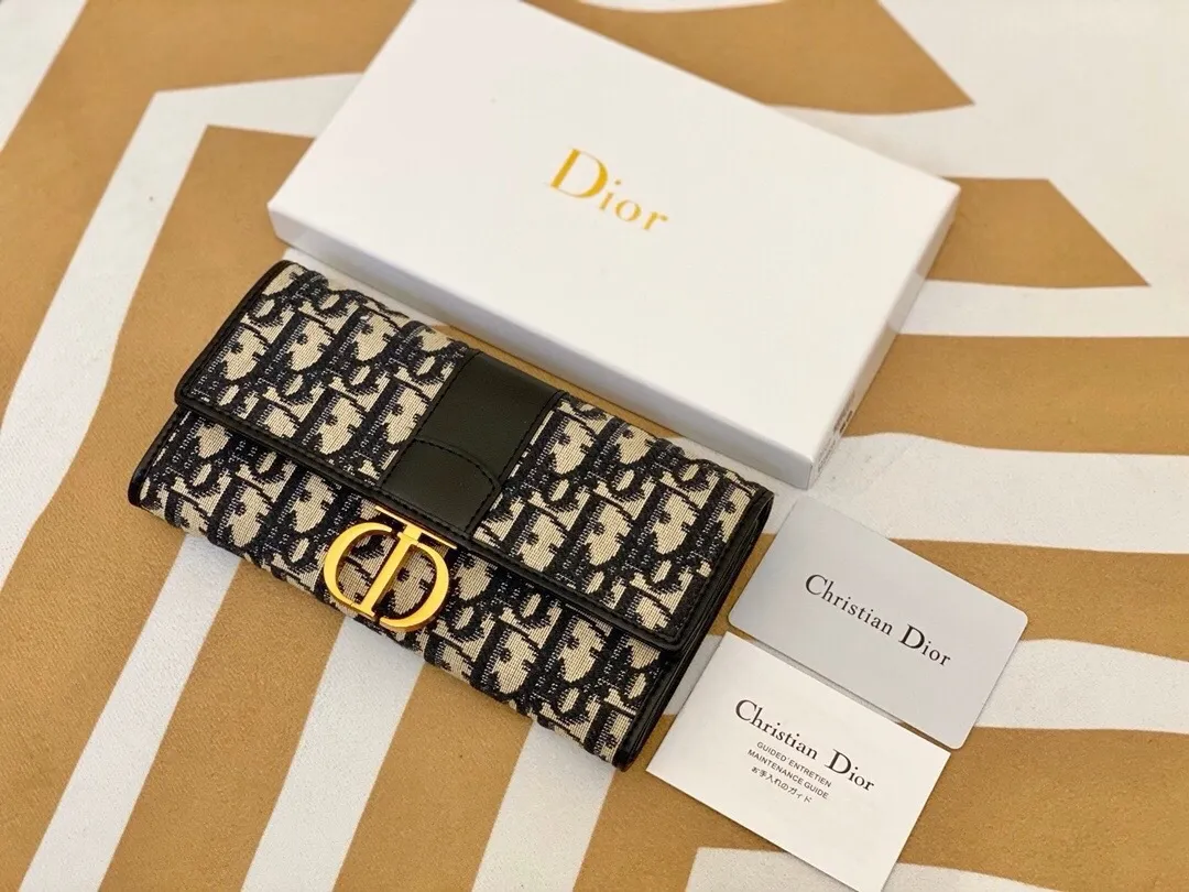 All Categories Official Website "Brand Women's Bags" Women's Bags 💙 DIOR 2025 New DIOR Crossbody Bag
