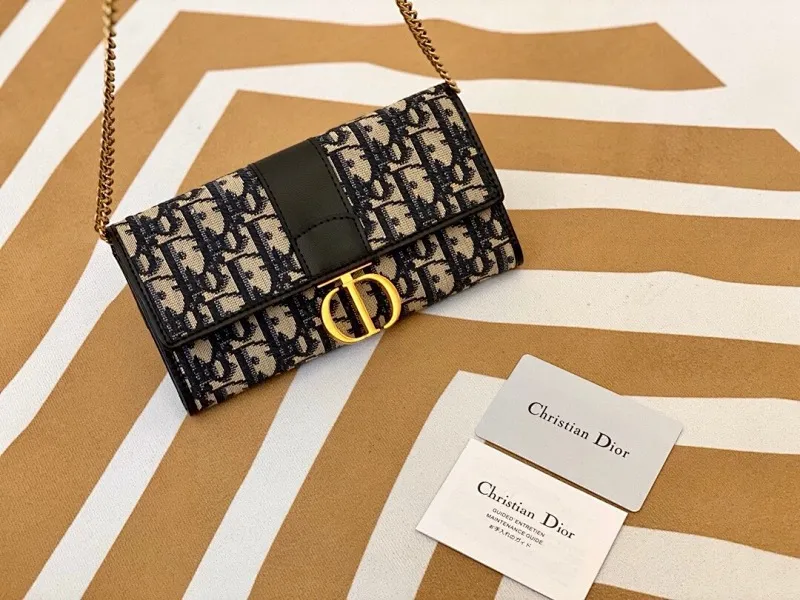 All Categories Official Website "Brand Women's Bags" Women's Bags 💙 DIOR 2025 New DIOR Crossbody Bag