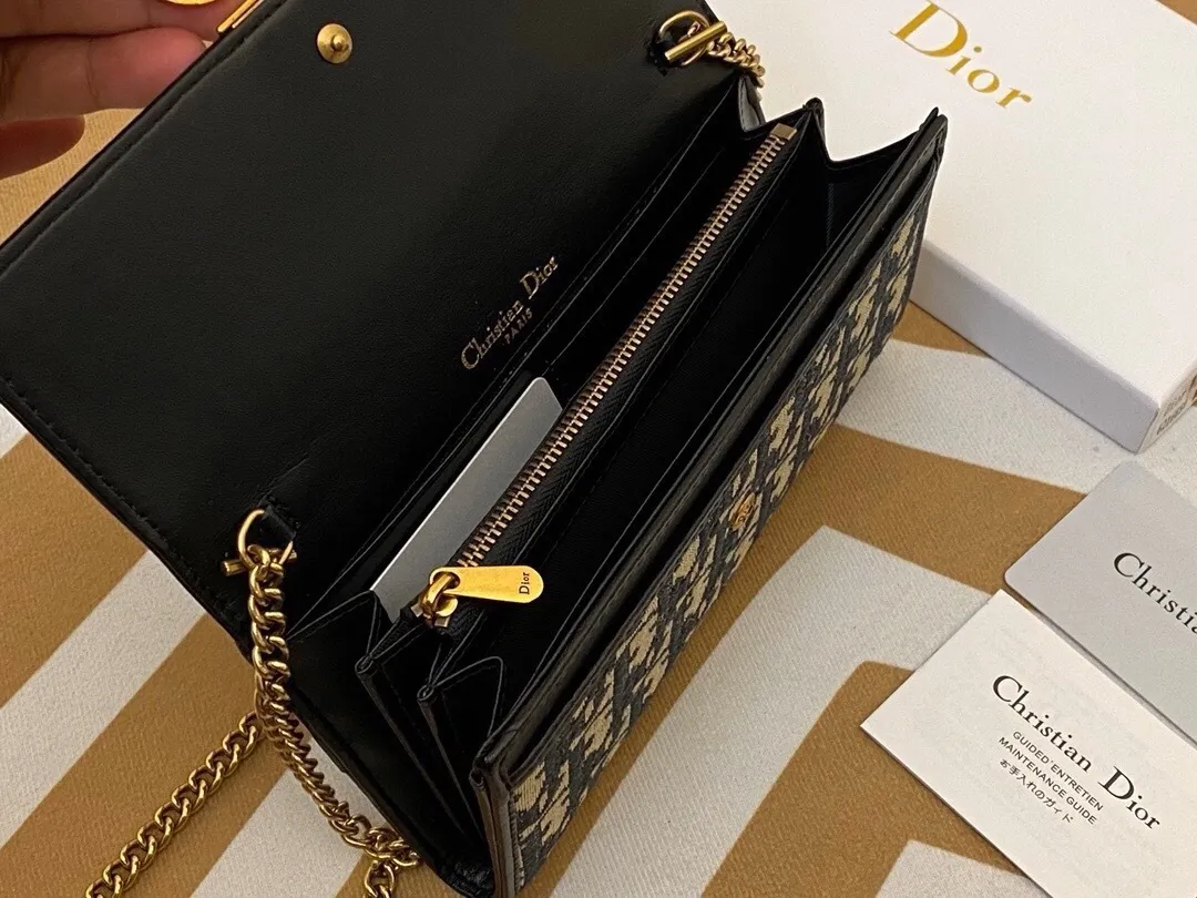 All Categories Official Website "Brand Women's Bags" Women's Bags 💙 DIOR 2025 New DIOR Crossbody Bag