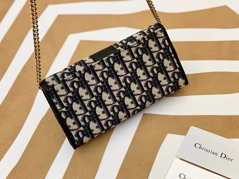 All Categories Official Website "Brand Women's Bags" Women's Bags 💙 DIOR 2025 New DIOR Crossbody Bag