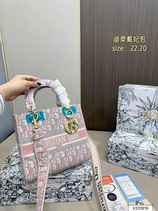 All Categories Official Website "Brand Women's Bags" Women's Bags 💙 DIOR 2025 New DIOR Handbags