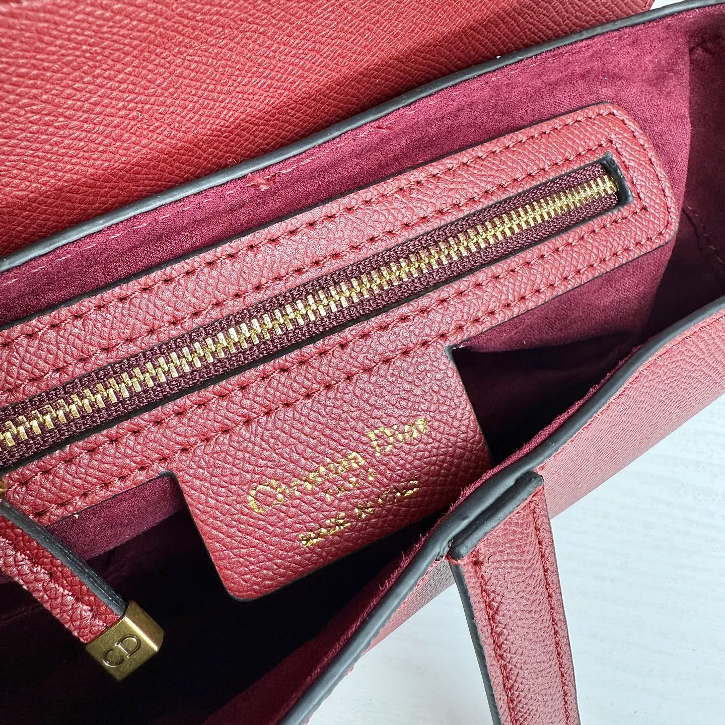 All categories Official website "Brand Women's Bags" Women's Bags 💙 DIOR DIOR 2026 new crossbody shoulder bag