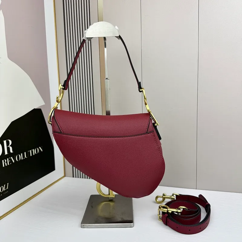All categories Official website "Brand Women's Bags" Women's Bags 💙 DIOR DIOR 2026 new crossbody shoulder bag