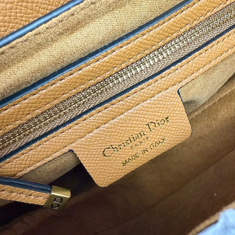 All categories Official website "Brand Women's Bags" Women's Bags 💙 DIOR DIOR 2026 new crossbody shoulder bag