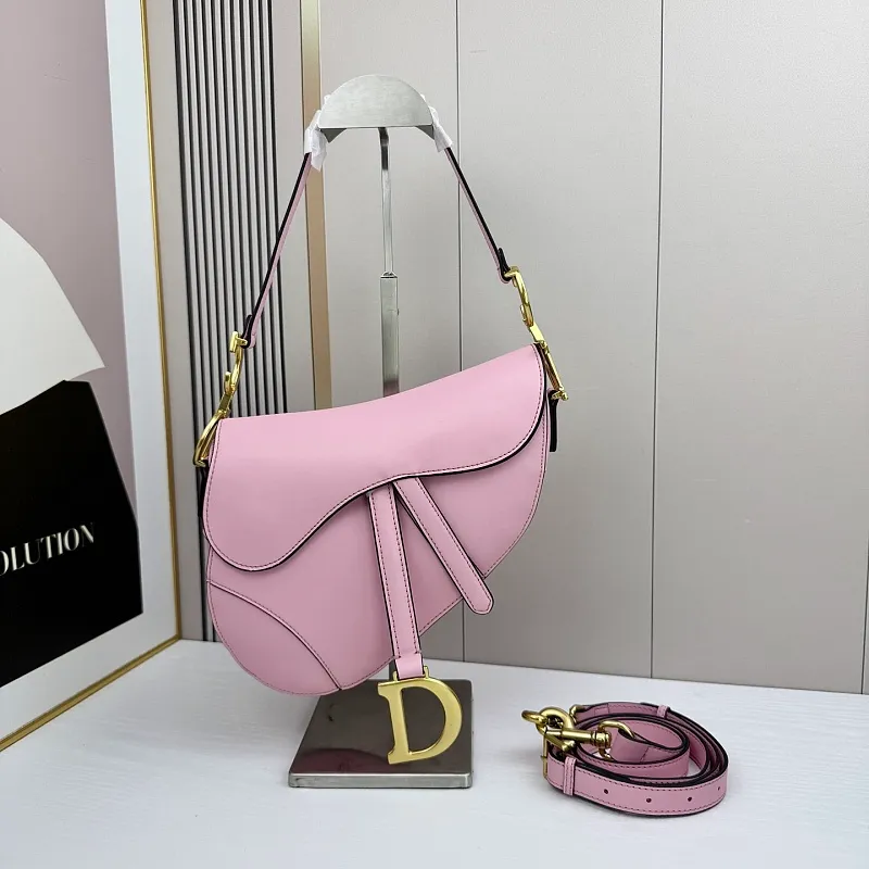 All categories Official website "Brand Women's Bags" Women's Bags 💙 DIOR DIOR 2026 new crossbody shoulder bag