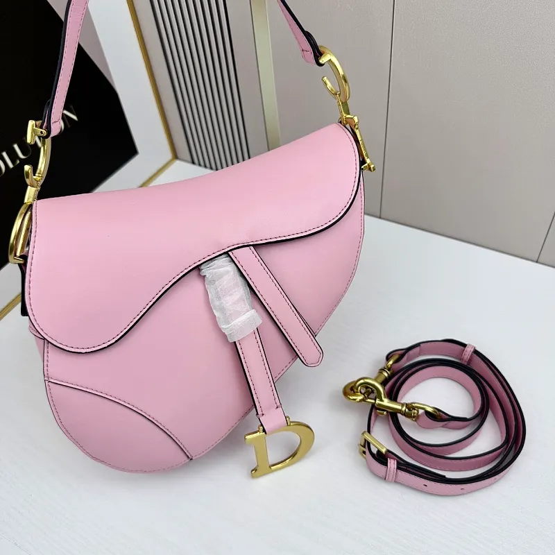 All categories Official website "Brand Women's Bags" Women's Bags 💙 DIOR DIOR 2026 new crossbody shoulder bag