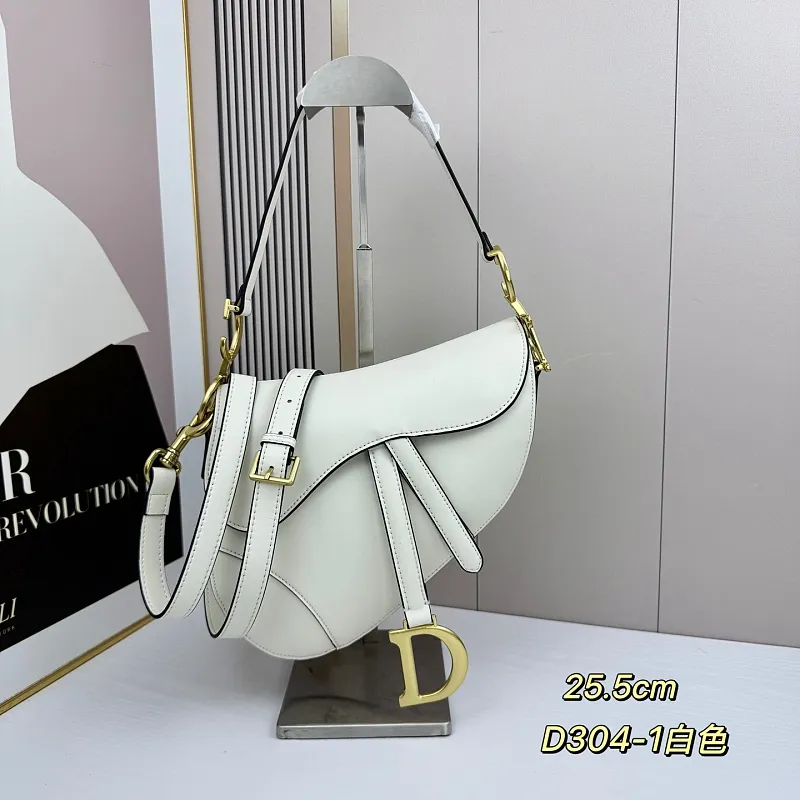 All categories Official website "Brand Women's Bags" Women's Bags 💙 DIOR DIOR 2026 new crossbody shoulder bag