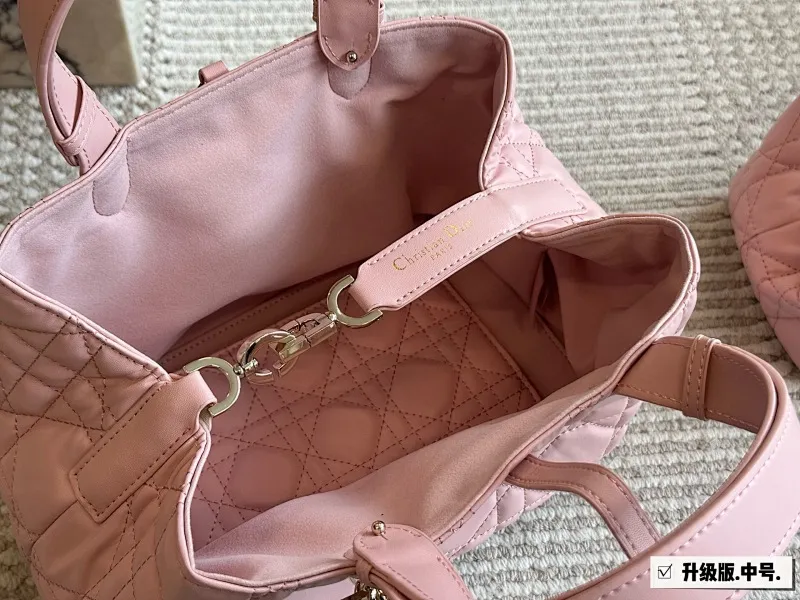 All Categories Official Website "Brand Women's Bags" Women's Bags 💙 DIOR 2025 New DIOR Handbags