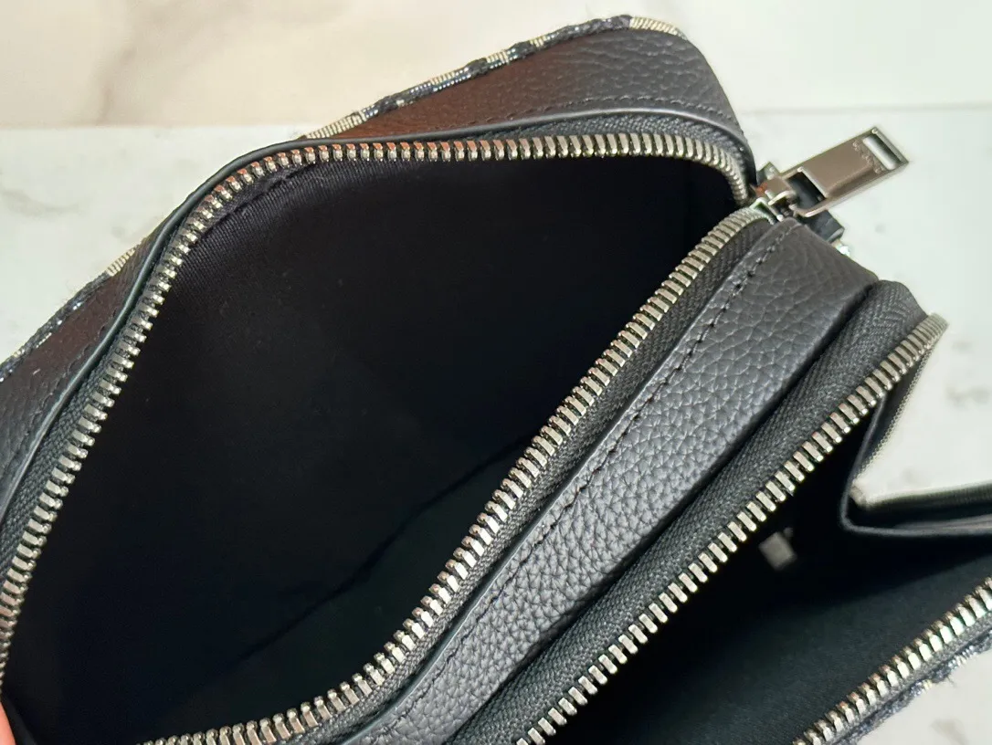 All Categories Official Website "Brand Women's Bags" Women's Bags 💙 DIOR 2025 New DIOR Crossbody Bag