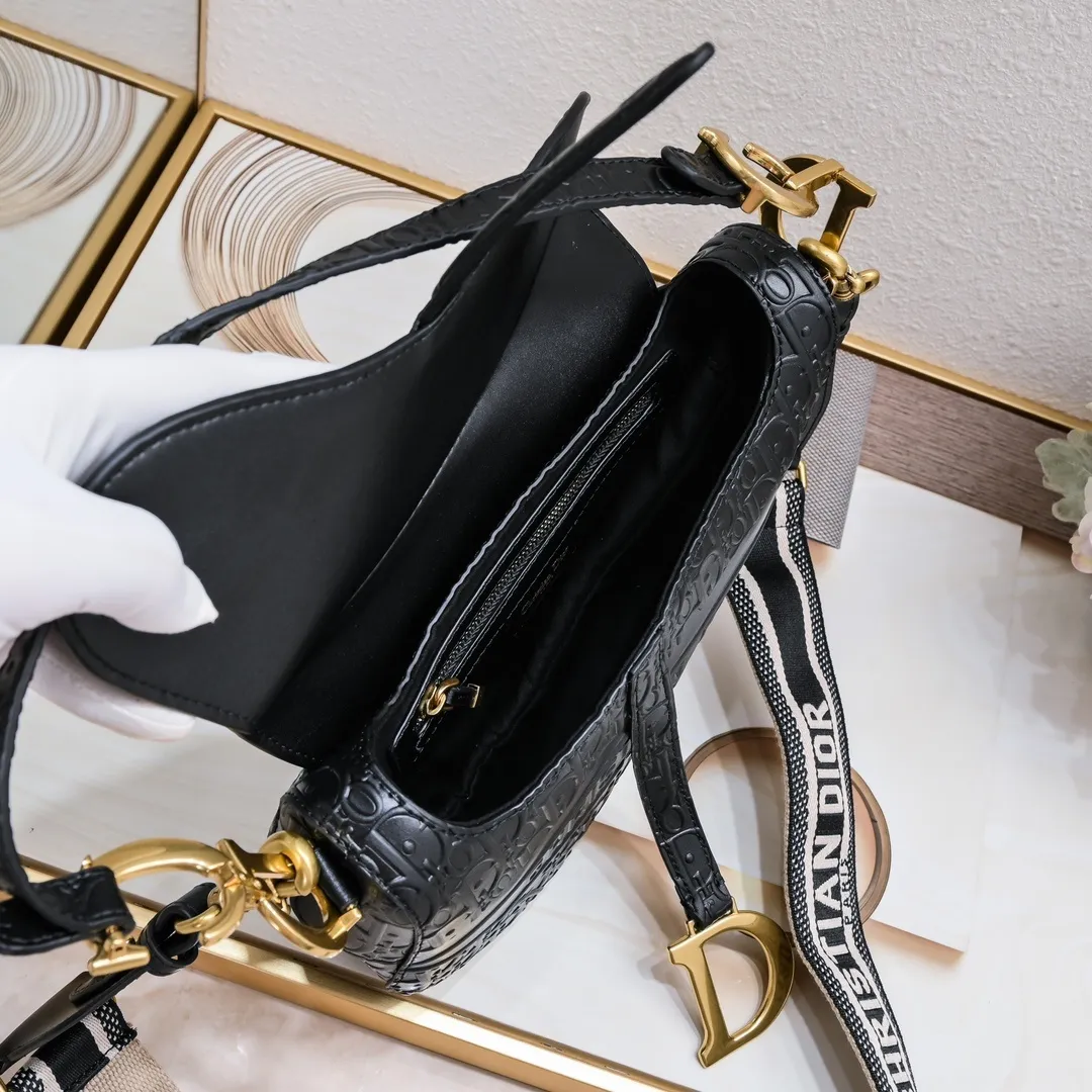 All Categories Official Website "Brand Women's Bags" Women's Bags 💙 DIOR 2025 New DIOR Crossbody Bag