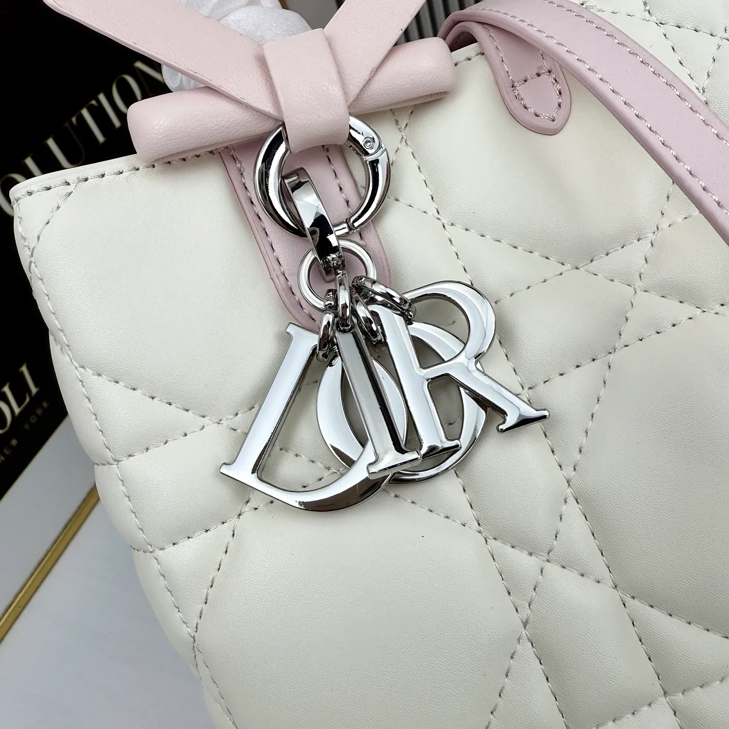 All Categories Official Website "Brand Women's Bags" Women's Bags 💙 DIOR 2026 New DIOR Handbags