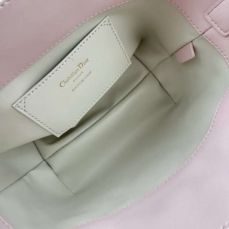 All Categories Official Website "Brand Women's Bags" Women's Bags 💙 DIOR 2026 New DIOR Handbags