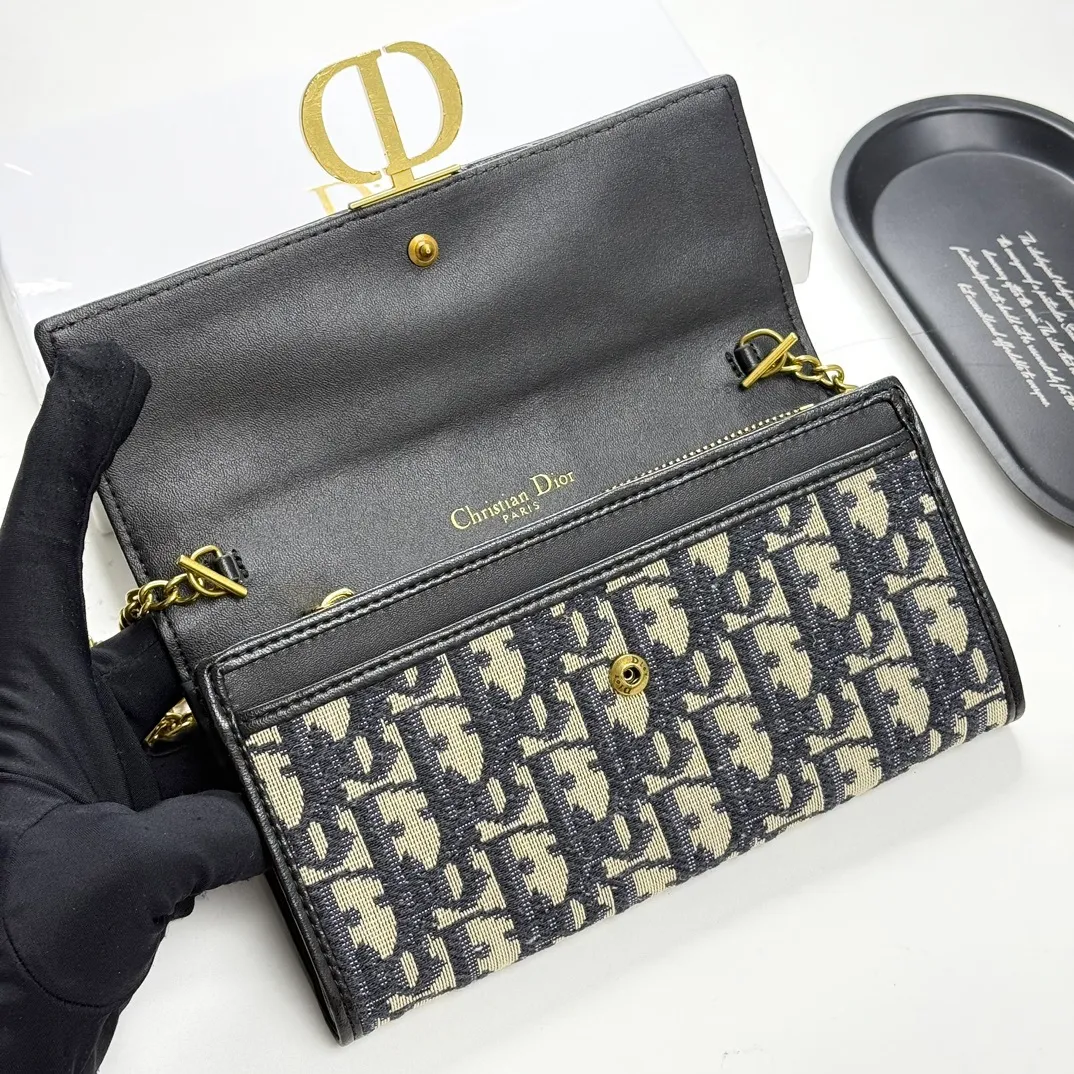 All Categories Official Website "Brand Women's Bags" Women's Bags 💙 DIOR 2026 New DIOR Crossbody Bag