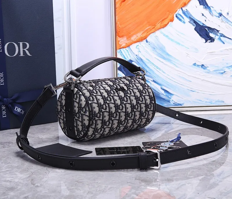 All Categories Official Website "Brand Women's Bags" Women's Bags 💙 DIOR 2025 New DIOR Crossbody Bag