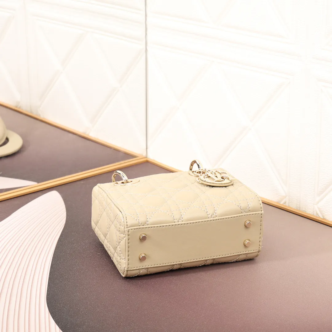 All Categories Official Website "Brand Women's Bags" Women's Bags 💙 DIOR 2026 New DIOR Handbags