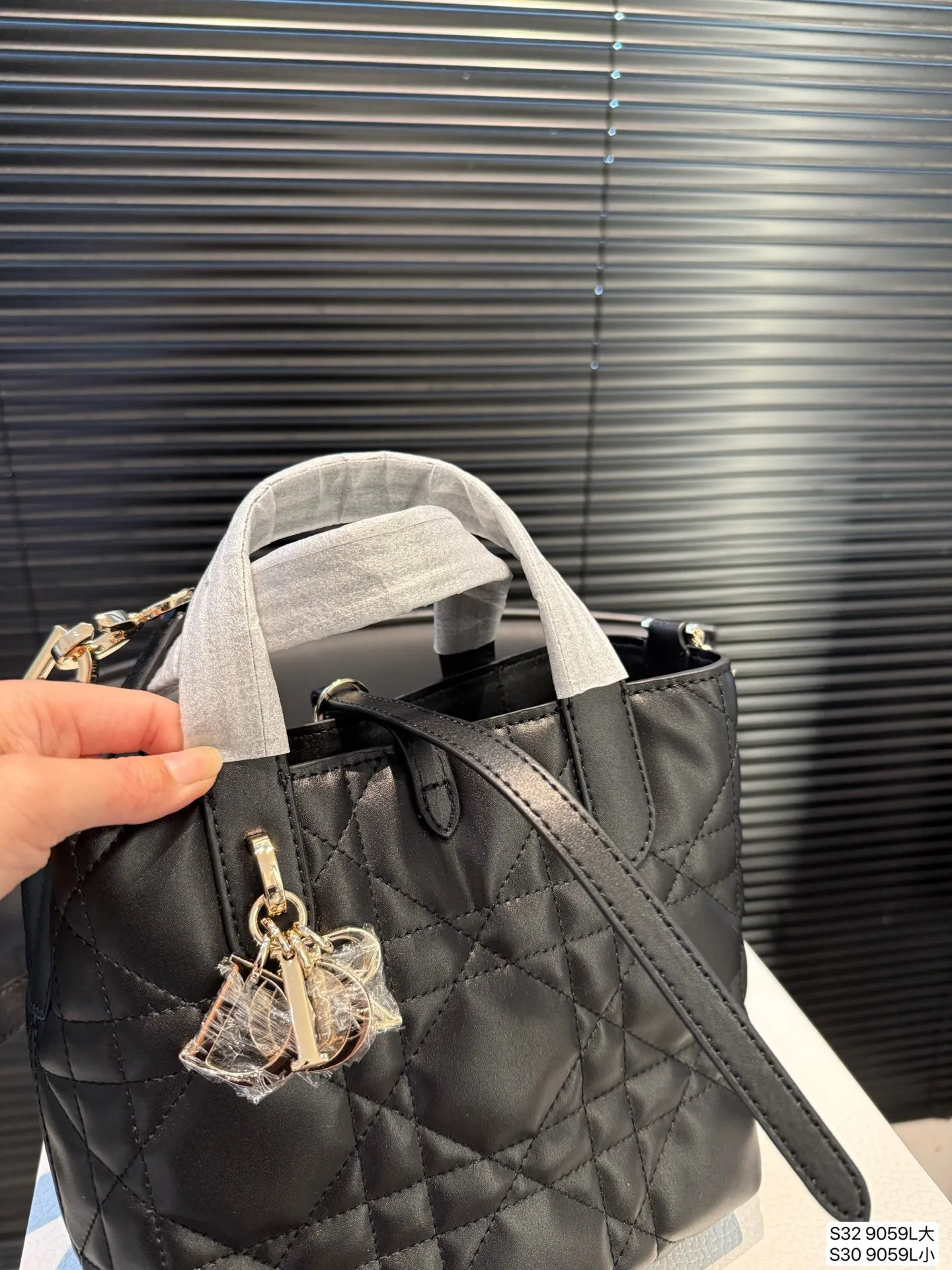 All Categories Official Website "Brand Women's Bags" Women's Bags 💙 DIOR 2025 New DIOR Handbags
