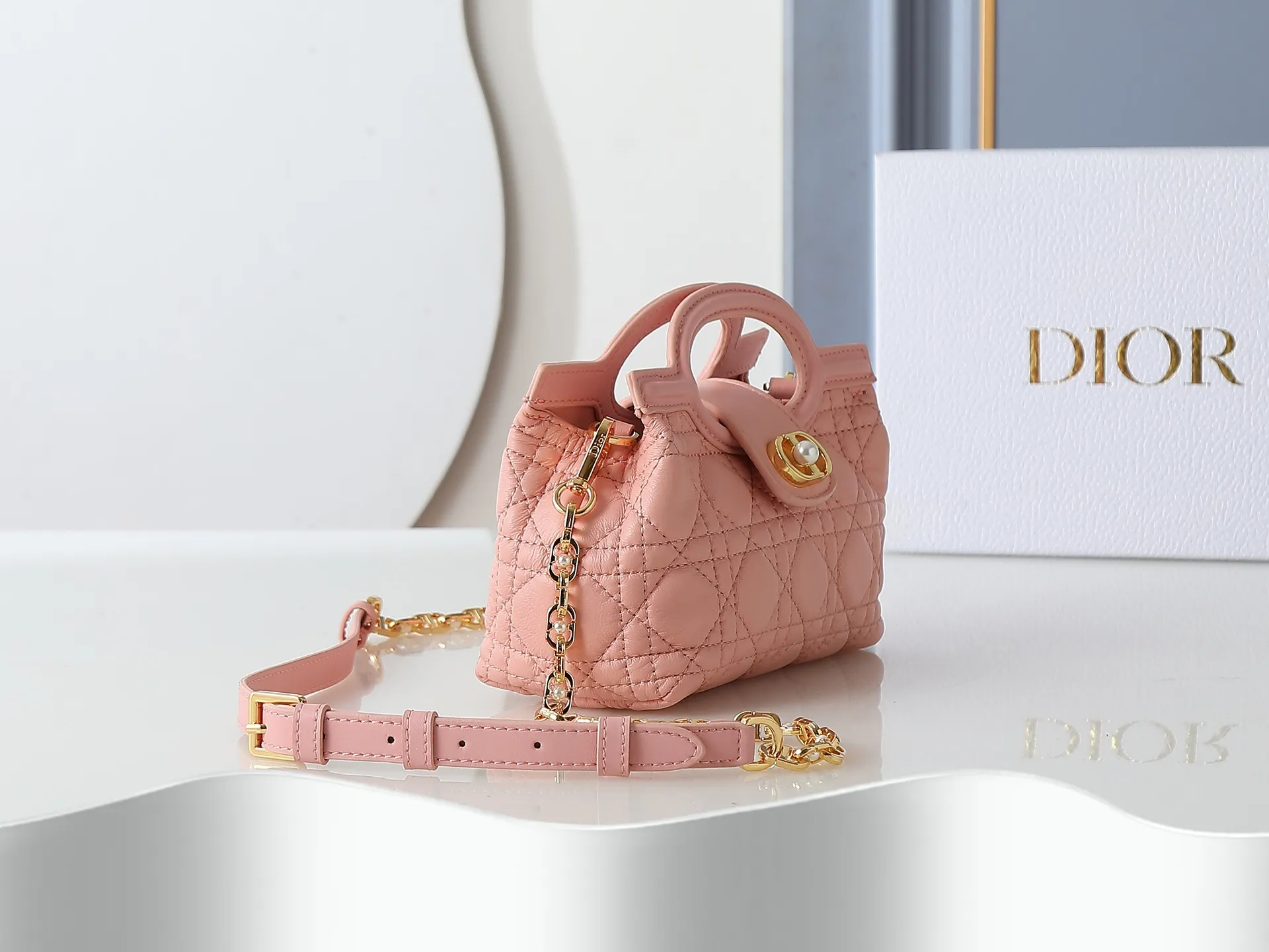 All Categories Official Website "Brand Women's Bags" Women's Bags 💙 DIOR 2026 New DIOR Crossbody Bag