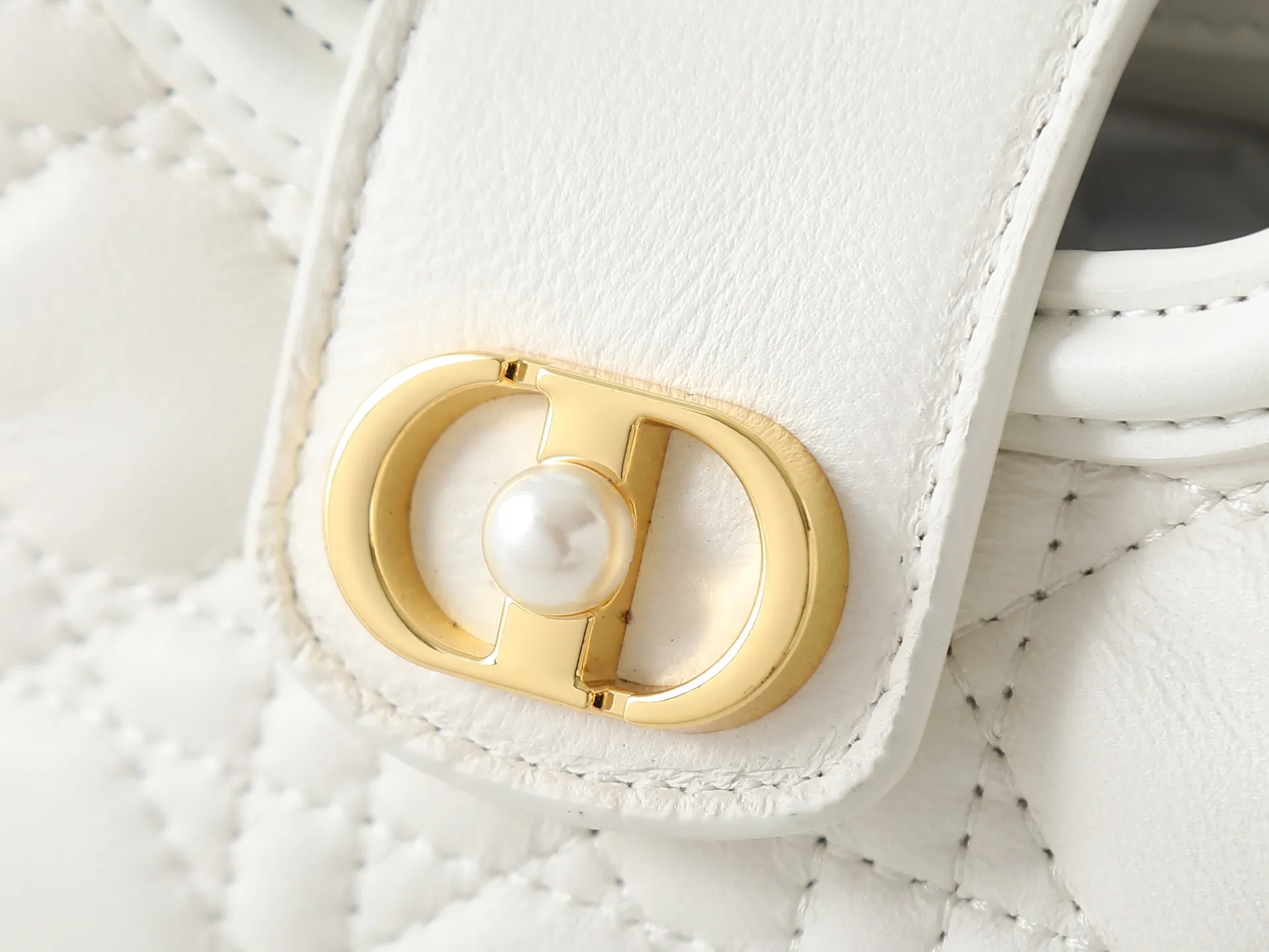 All Categories Official Website "Brand Women's Bags" Women's Bags 💙 DIOR 2026 New DIOR Crossbody Bag