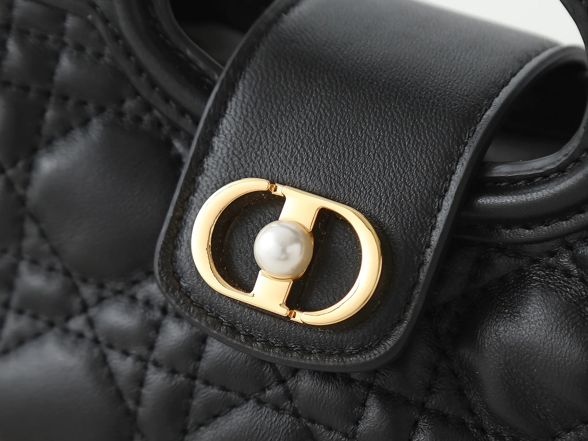 All Categories Official Website "Brand Women's Bags" Women's Bags 💙 DIOR 2026 New DIOR Crossbody Bag