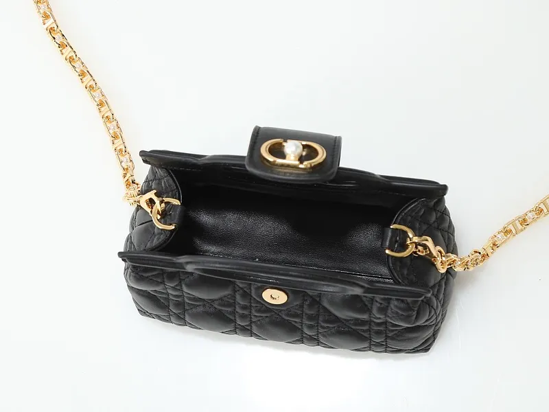 All Categories Official Website "Brand Women's Bags" Women's Bags 💙 DIOR 2026 New DIOR Crossbody Bag