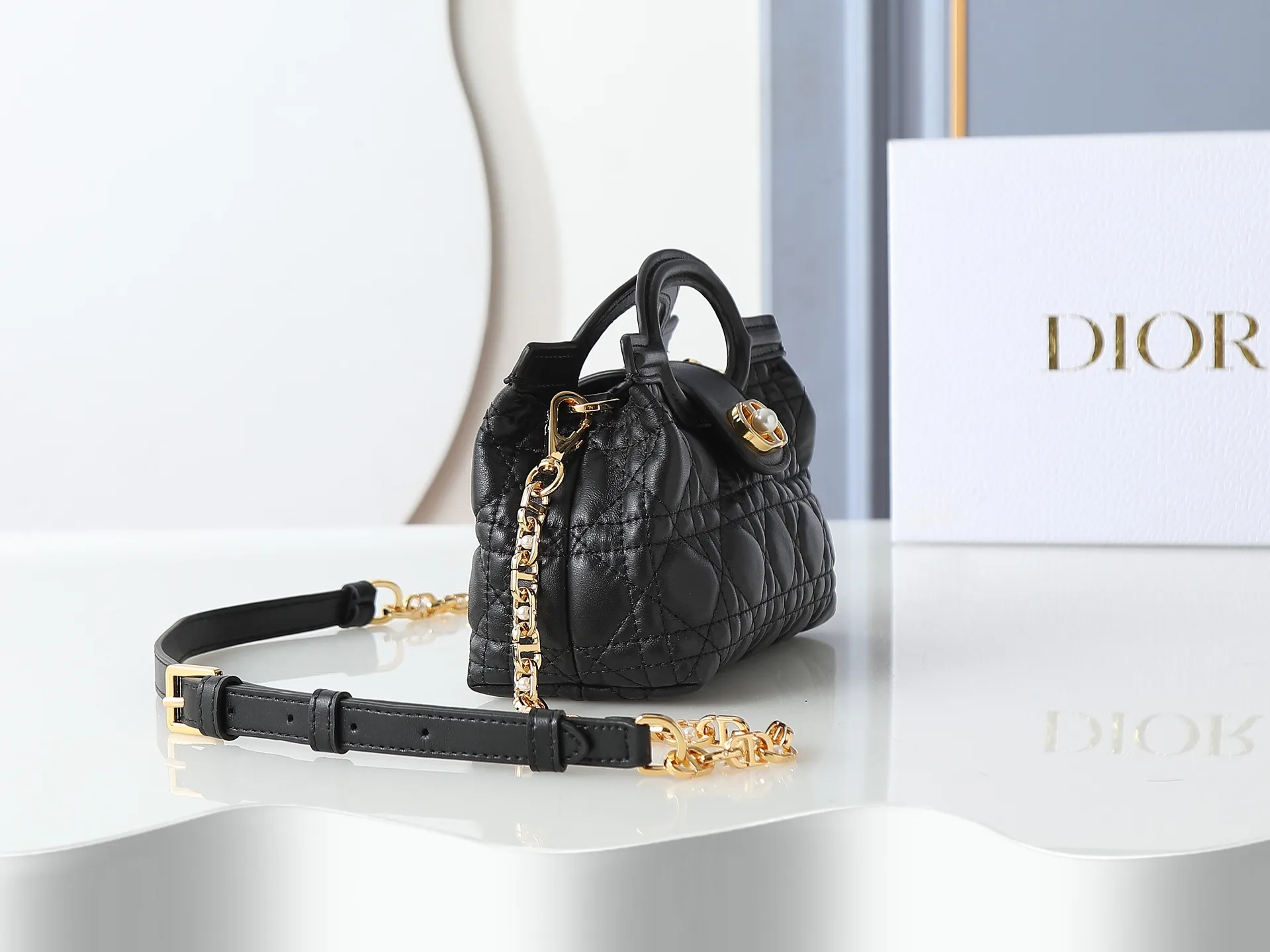 All Categories Official Website "Brand Women's Bags" Women's Bags 💙 DIOR 2026 New DIOR Crossbody Bag