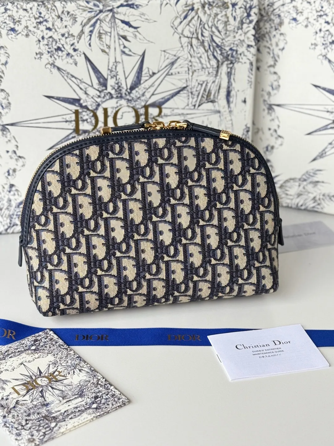 All Categories Official Website "Brand Women's Bags" Women's Bags 💙 DIOR 2025 New Dior Cosmetic Bag