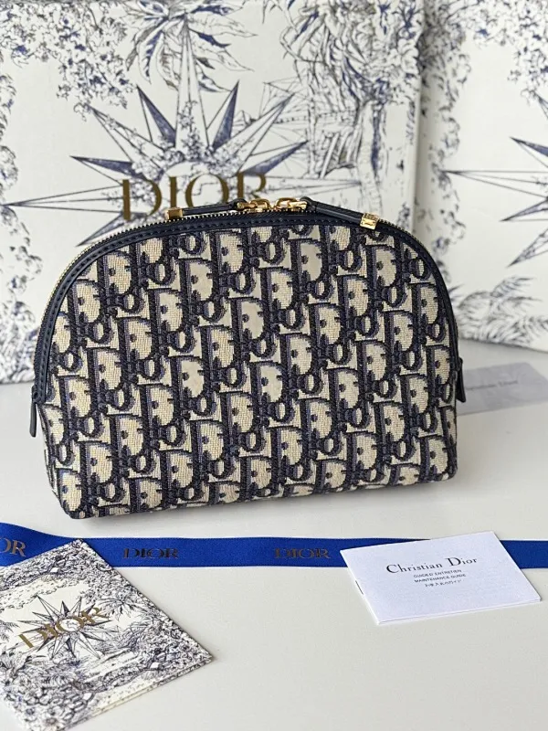 All Categories Official Website "Brand Women's Bags" Women's Bags 💙 DIOR 2025 New Dior Cosmetic Bag