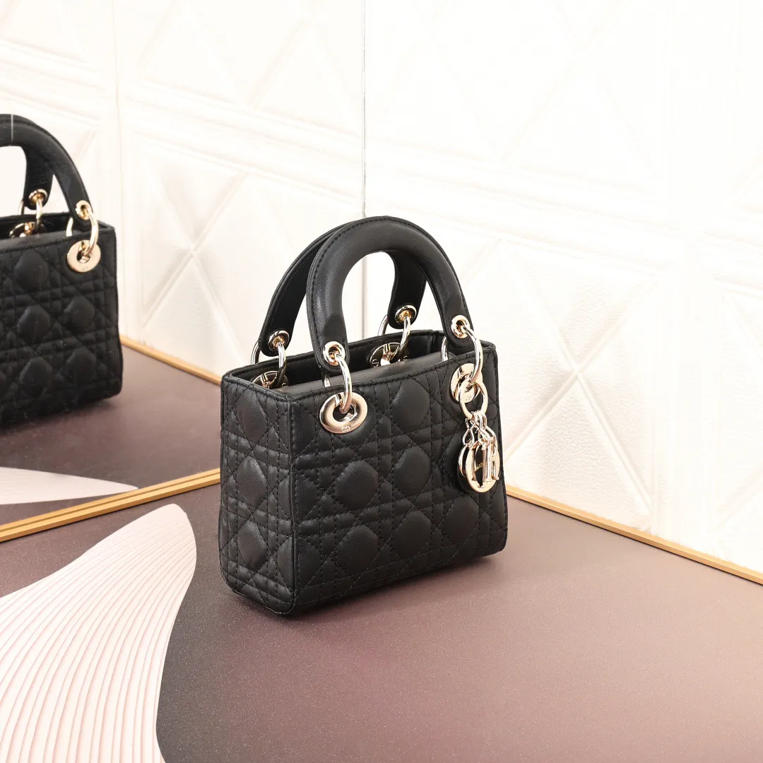 All Categories Official Website "Brand Women's Bags" Women's Bags 💙 DIOR 2026 New DIOR Handbags