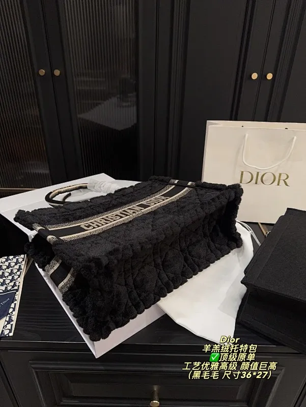 All Categories Official Website "Brand Women's Bags" Women's Bags 💙 DIOR 2025 New DIOR Handbags
