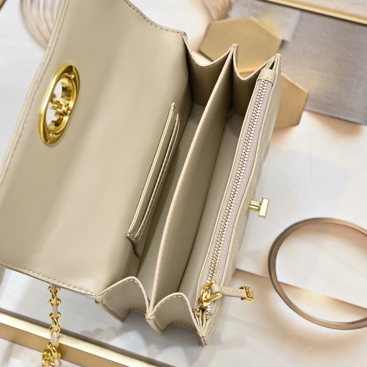 All Categories Official Website "Brand Women's Bags" Women's Bags 💙 DIOR 2025 New DIOR Crossbody Bag