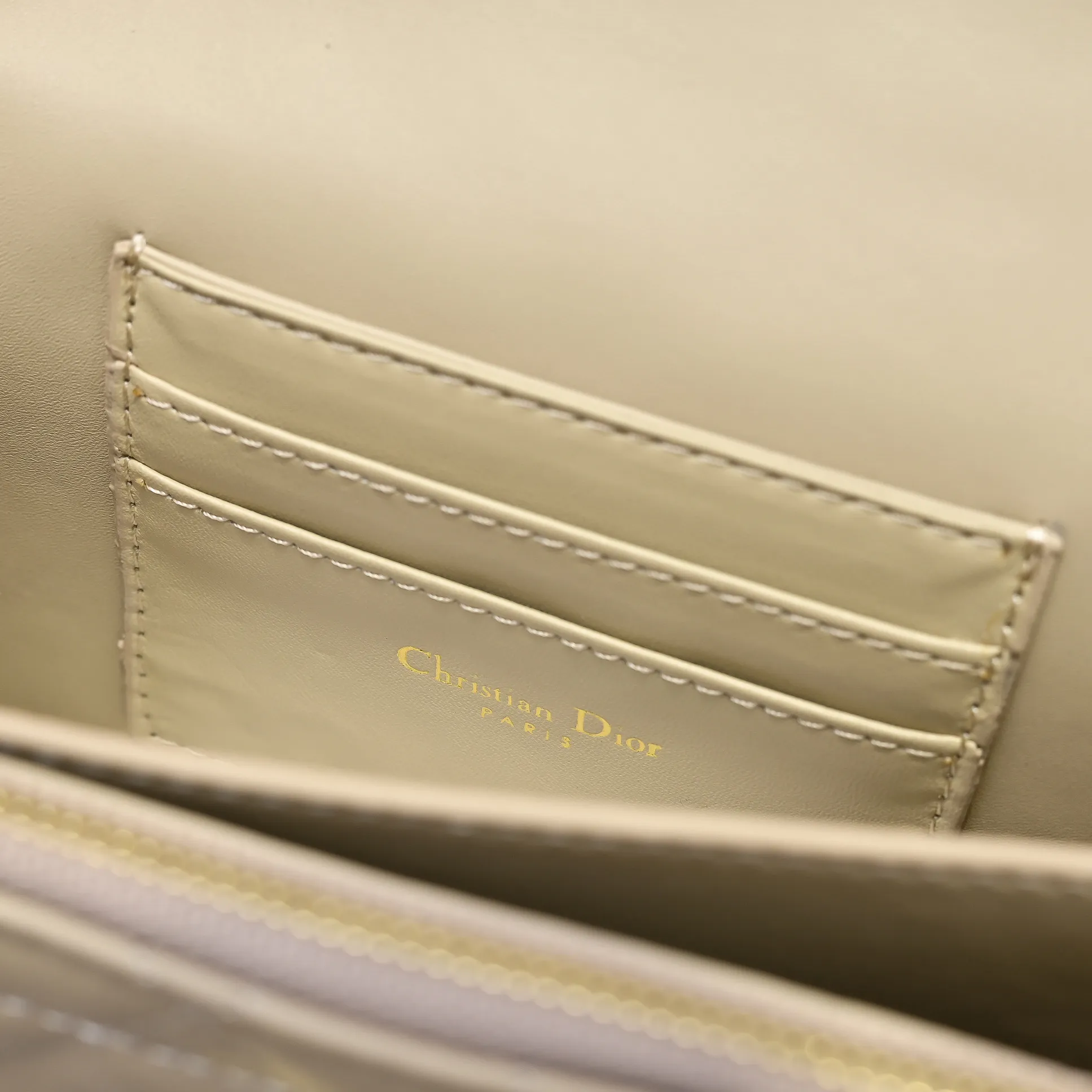 All Categories Official Website "Brand Women's Bags" Women's Bags 💙 DIOR 2025 New DIOR Crossbody Bag