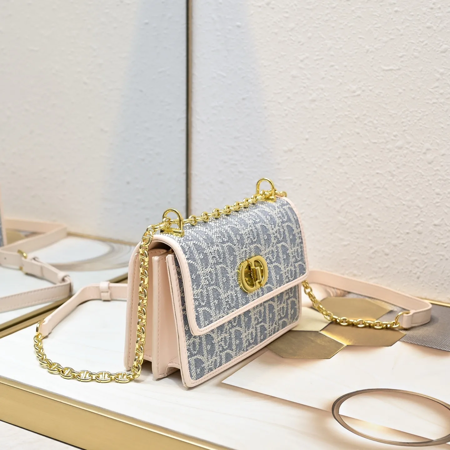 All Categories Official Website "Brand Women's Bags" Women's Bags 💙 DIOR 2025 New DIOR Crossbody Bag