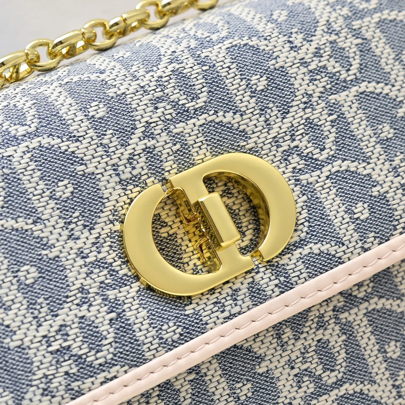 All Categories Official Website "Brand Women's Bags" Women's Bags 💙 DIOR 2025 New DIOR Crossbody Bag