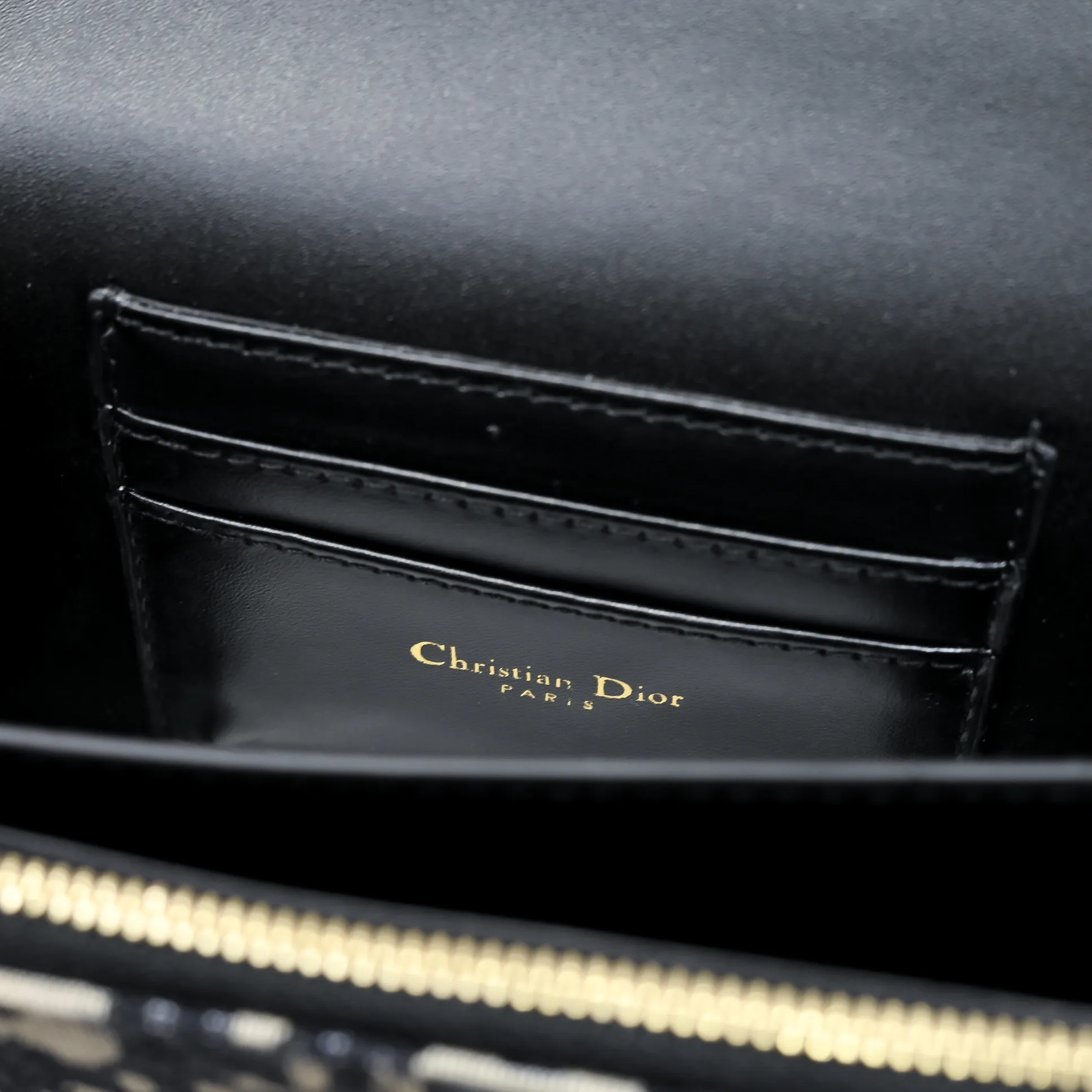 All Categories Official Website "Brand Women's Bags" Women's Bags 💙 DIOR 2025 New DIOR Crossbody Bag