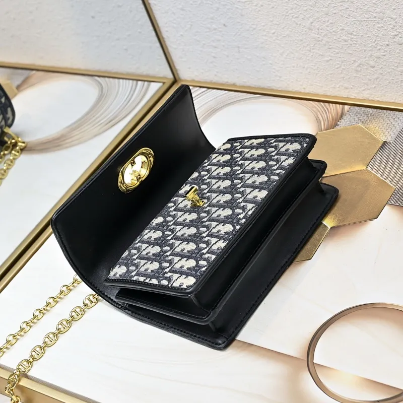 All Categories Official Website "Brand Women's Bags" Women's Bags 💙 DIOR 2025 New DIOR Crossbody Bag
