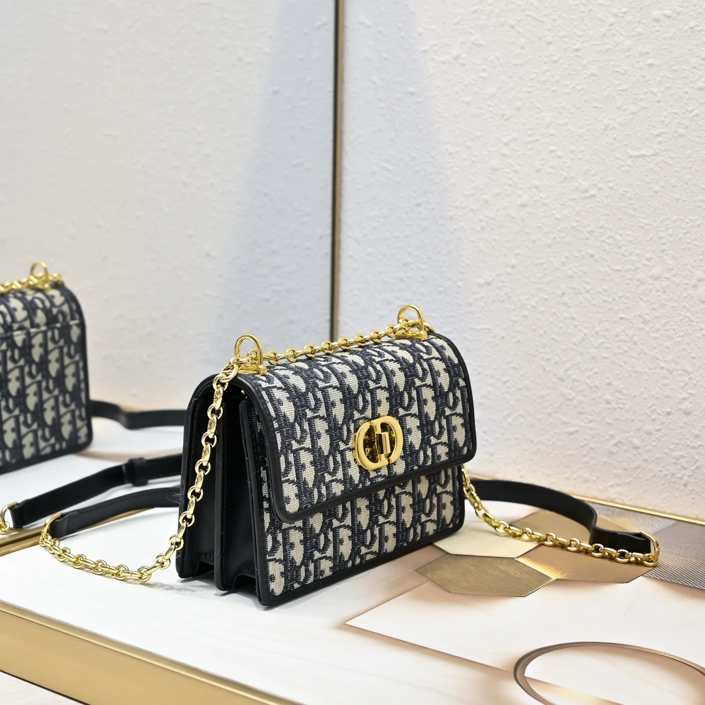 All Categories Official Website "Brand Women's Bags" Women's Bags 💙 DIOR 2025 New DIOR Crossbody Bag