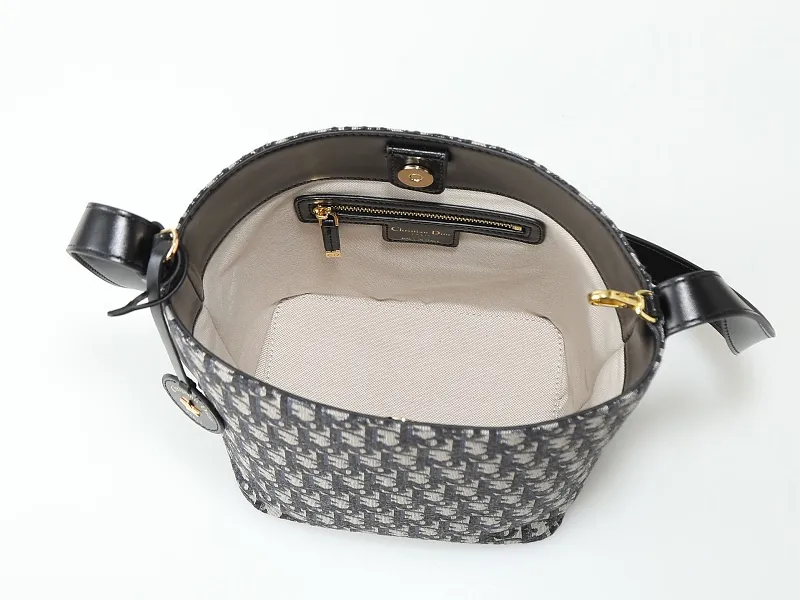 All Categories Official Website "Brand Women's Bags" Women's Bags 💙 DIOR 2026 New DIOR Crossbody Bag
