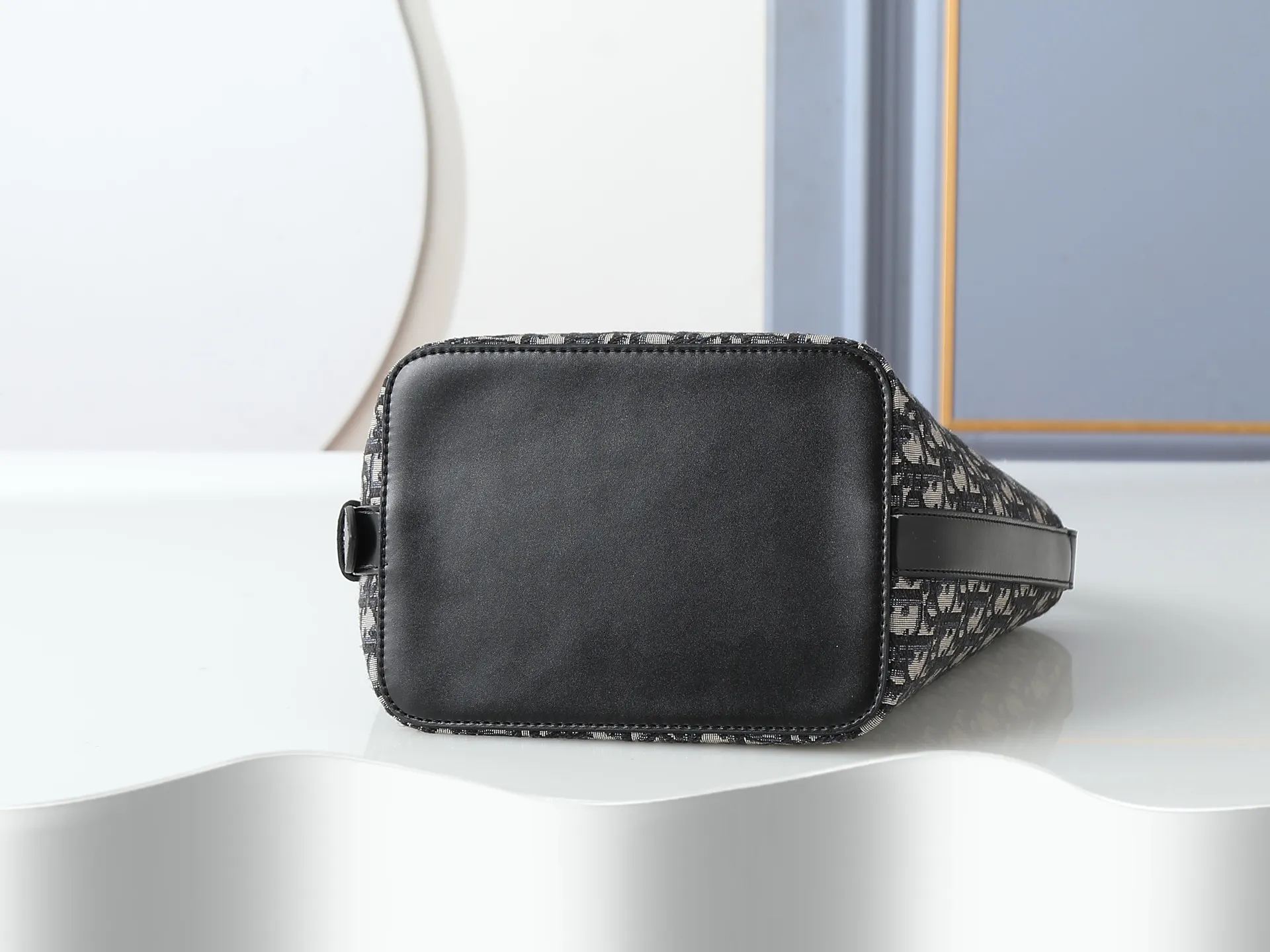 All Categories Official Website "Brand Women's Bags" Women's Bags 💙 DIOR 2026 New DIOR Crossbody Bag
