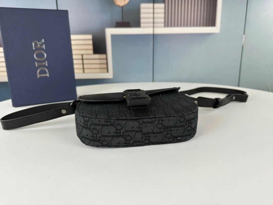All Categories Official Website "Brand Women's Bags" Women's Bags 💙 DIOR 2025 New DIOR Crossbody Bag